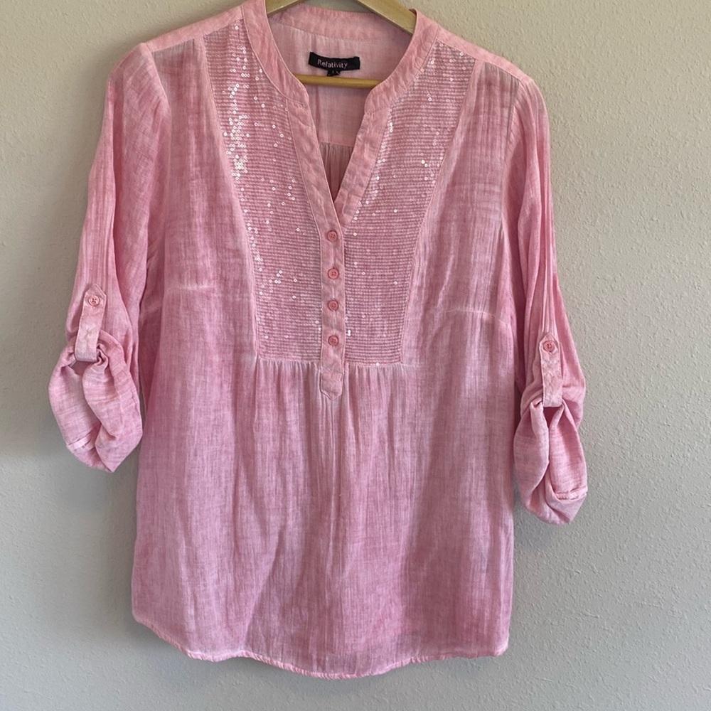 Relativity top Pink with sequins Size L